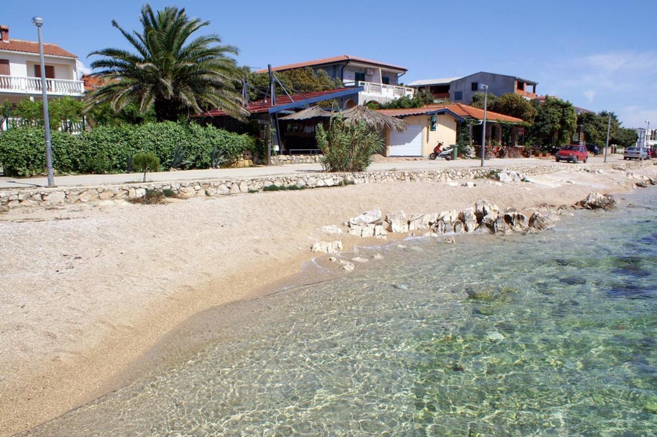 Apartments By The Sea Mandre, Pag - 4098 外观 照片