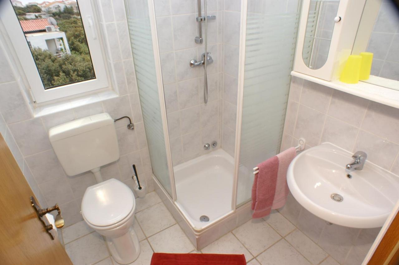 Apartments By The Sea Mandre, Pag - 4098 外观 照片